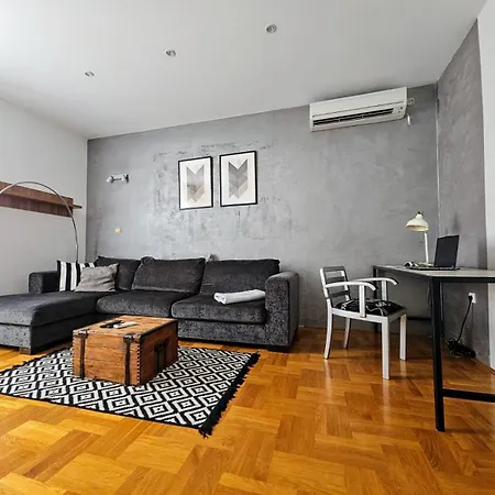 Reful Apartment